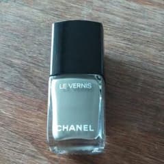 CHANELのサムネイル