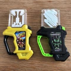 仮面ライダーエグゼイド ガシャットのサムネイル