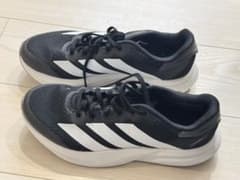 adidas アディダス ブラック スニーカー 27.5cmのサムネイル