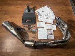 トライアンフ　デイトナ675 ZARD製マフラー(サイド出し) トライアンフ デイトナ675 ZARD製マフラー(サイド出し) - メルカリ