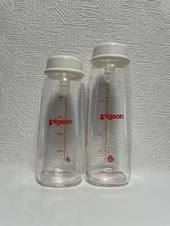 哺乳瓶　ピジョン　ベビー用品のサムネイル