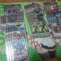 ヴァンガード ノヴァグラップラーデッキのサムネイル