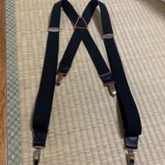 サスペンダーのサムネイル