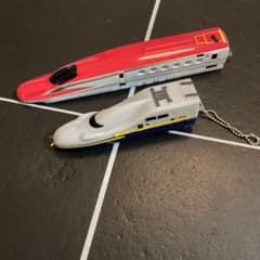 子供のおもちゃ　鉄道の先頭のサムネイル