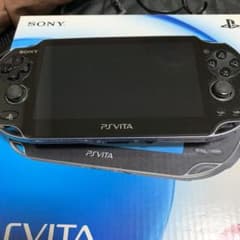 PlayStation®Vita クリスタル・ブラック 3G/Wi-Fiモデル…のサムネイル