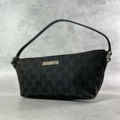 良品】GUCCI グッチ アクセサリーポーチ ハンドバッグ GGキャンバス 黒