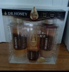 DR HONEY BLACKBE シャンプー、トリートメント、ヘアオイル セットのサムネイル