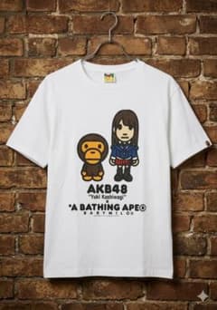美品/L】日本製 BAPE × AKB48 柏木由紀 コラボTシャツ - メルカリ