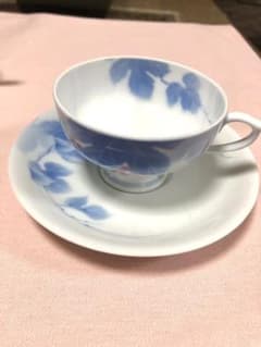 【深川製磁】値下げ交渉可！カップ&ソーサー 6客セットのサムネイル