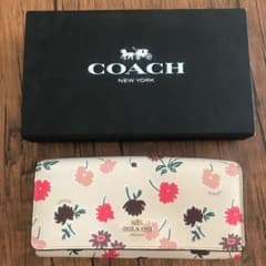 COACH コーチ 長財布　ベージュ　花柄のサムネイル