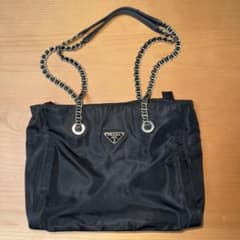 PRADA チェーンバッグ　ブラックのサムネイル