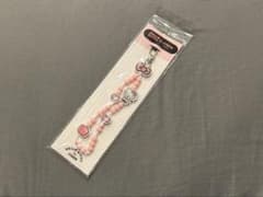 HELLO KITTY♥︎ JISOOジス キティ モバイルストラップ - メルカリ