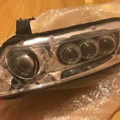 オデッセイ RB1 イカリング ヘッドライトのサムネイル