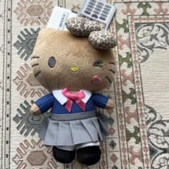 ハローキティ 日焼けキティ制服風 ぬいぐるみ - メルカリ