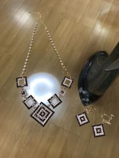 アクセサリー　イヤリング　ネックレス　セットのサムネイル