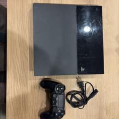 PlayStation 4 本体 + DualShock 4 コントローラーのサムネイル