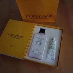 L'OCCITANE ローズ ボディミルク & ハンドクリーム セットのサムネイル