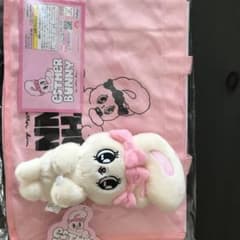 エスターバニー トートバッグとぬいぐるみのサムネイル