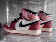 Air Jordan 1 High OG スパイダーマンのサムネイル