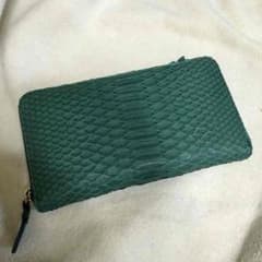 本物パイソン蛇革長財布のサムネイル