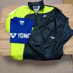 商品 〔S〕YONEX ウィンドブレーカー ヒートカプセル上下セット - メルカリ