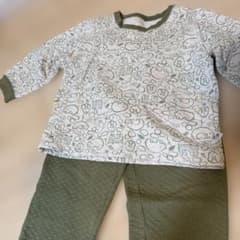 UNIQLO BABY キルトパジャマ 110cmのサムネイル
