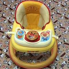 アンパンマン 歩行器のサムネイル