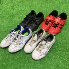 ミズノ　ジュニア　サッカー　スパイク　トレーニングシューズ　フットサルシューズのサムネイル