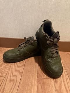 NIKE スニーカー オリーブ メンズ　エアフォースのサムネイル