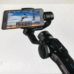 【1/15まで値下げ中】ZHIYUN SMOOTH4　ジンバル　スマホ用のサムネイル