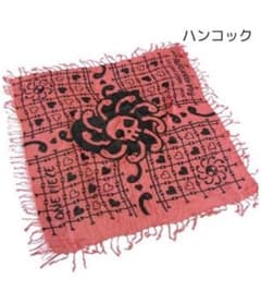 【新品】ONE PIECE 大判ストール　ハンコックドクロ柄のサムネイル