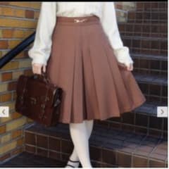 ビット使いプリーツスカート/F&Aのサムネイル