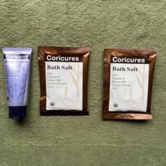 Coricures ボディクリームとバスソルトセットのサムネイル