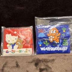 サンリオ ハローキティ ダイナソーワレット 2点セットのサムネイル