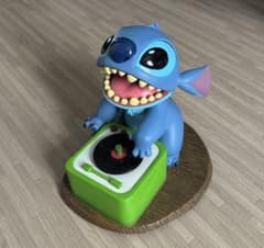 スティッチ オルゴールフィギュア 置物 - メルカリ