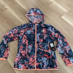 新品　ニューバランス　ジャケットのサムネイル