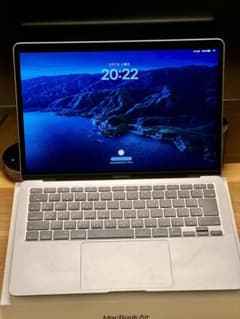 【美品】M1 Macbook Airのサムネイル