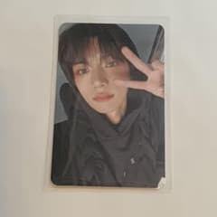 TXT TOMORROW WEVERSE アルバム ボムギュ B トレカのサムネイル