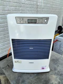 札幌発サンポットFF温風石油ストーブ品番「FF‐4210TL」2014年式中古① サンポット 【メーカー直送】 石油ストーブFF式 温風 コンパクトタイプ