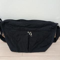 『昨年購入しまむら』黒いキルティングショルダーバッグのサムネイル