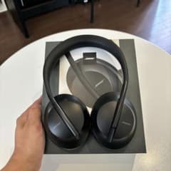 BOSE NOISE CANCELLING HEADPHONE 700のサムネイル