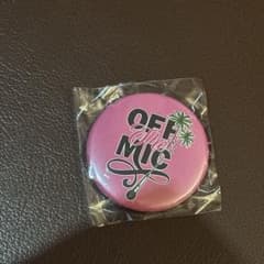 OFF THE MIC 缶バッジ 数原龍友 - メルカリ