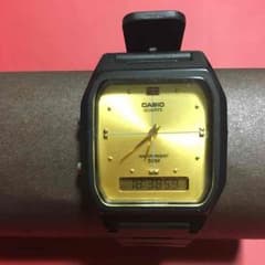 CASIO（ ブラック×ゴールド ラバーベルト ）のサムネイル