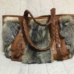 ロビタ  ファートートバック 10000円からお値下げしました。のサムネイル