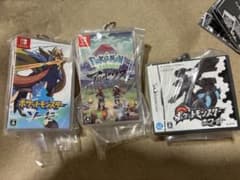 ポケットモンスター　パッケージキーホルダー　ポケモン30周年　３種類のサムネイル