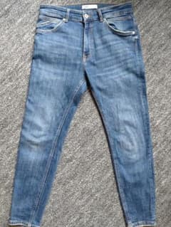 ZARA メンズスキニーデニムパンツ EUR42 USA32のサムネイル