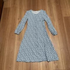 GAP KIDS 花柄ロングカーデ／ワンピース150cmのサムネイル