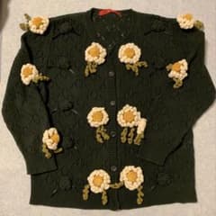 ピンクハウス　　アクリル 綿　花モチーフ付きカーディガンのサムネイル