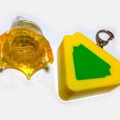 BIGBANG D-LITE テソン フラッシュリング（王冠型）イエローおまけ付のサムネイル