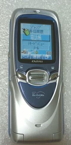 NTT DoCoMo D211i モックアップ。のサムネイル